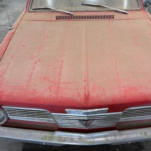 Barn-Find-1965-Valiant003.jpg