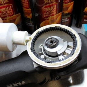 Oiling3401Flex05.jpg