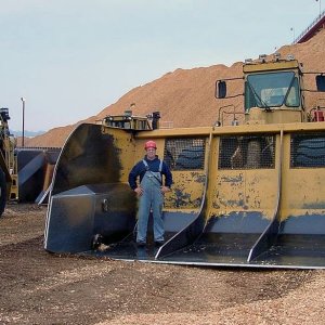 Scoop-Driver-Mike-Phillips-Albany-Oregon.jpg