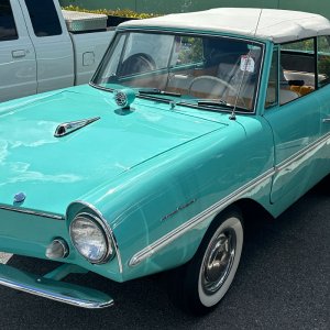 1964Amphicar001.jpg
