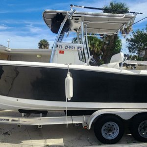 25Seahunt001.JPG