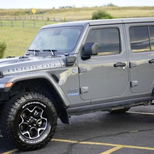 2022Jeep001.jpg