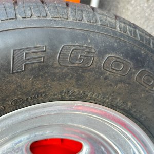 ExtremeTires010.jpg
