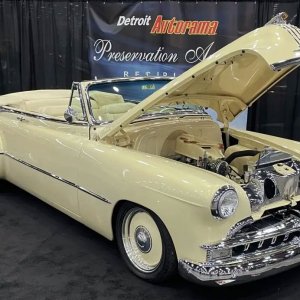 1949-Pontiac-RoadChief.jpg