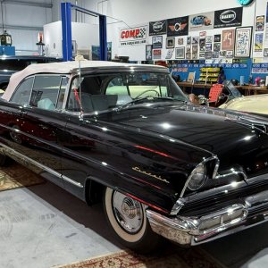 1956-Lincoln-Premier002.jpg