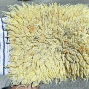 Gold-Fleece-Wash-Mitt001.jpg