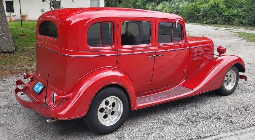 1934-Chevy-Sedan003.JPG