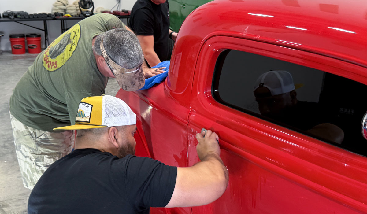 1934-Ford-Wet-Sanding012.jpg