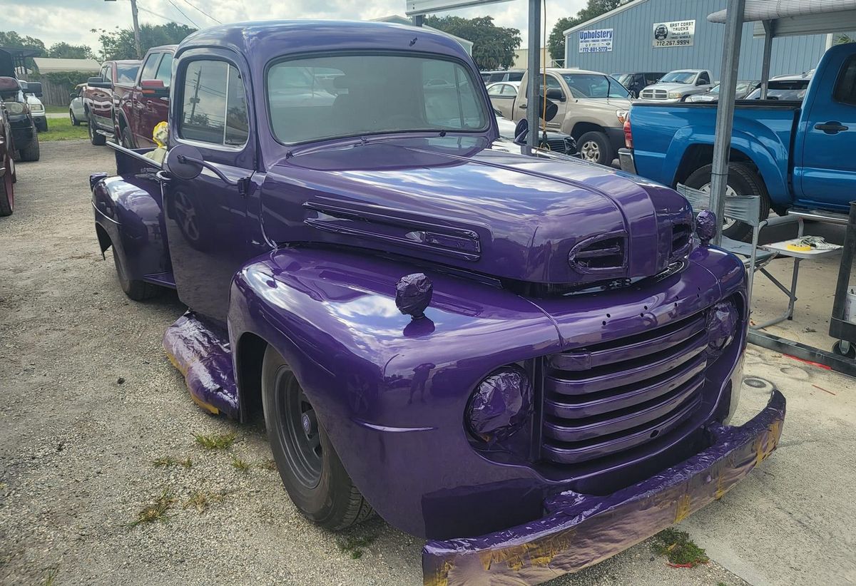 1948PurpFord001.JPG