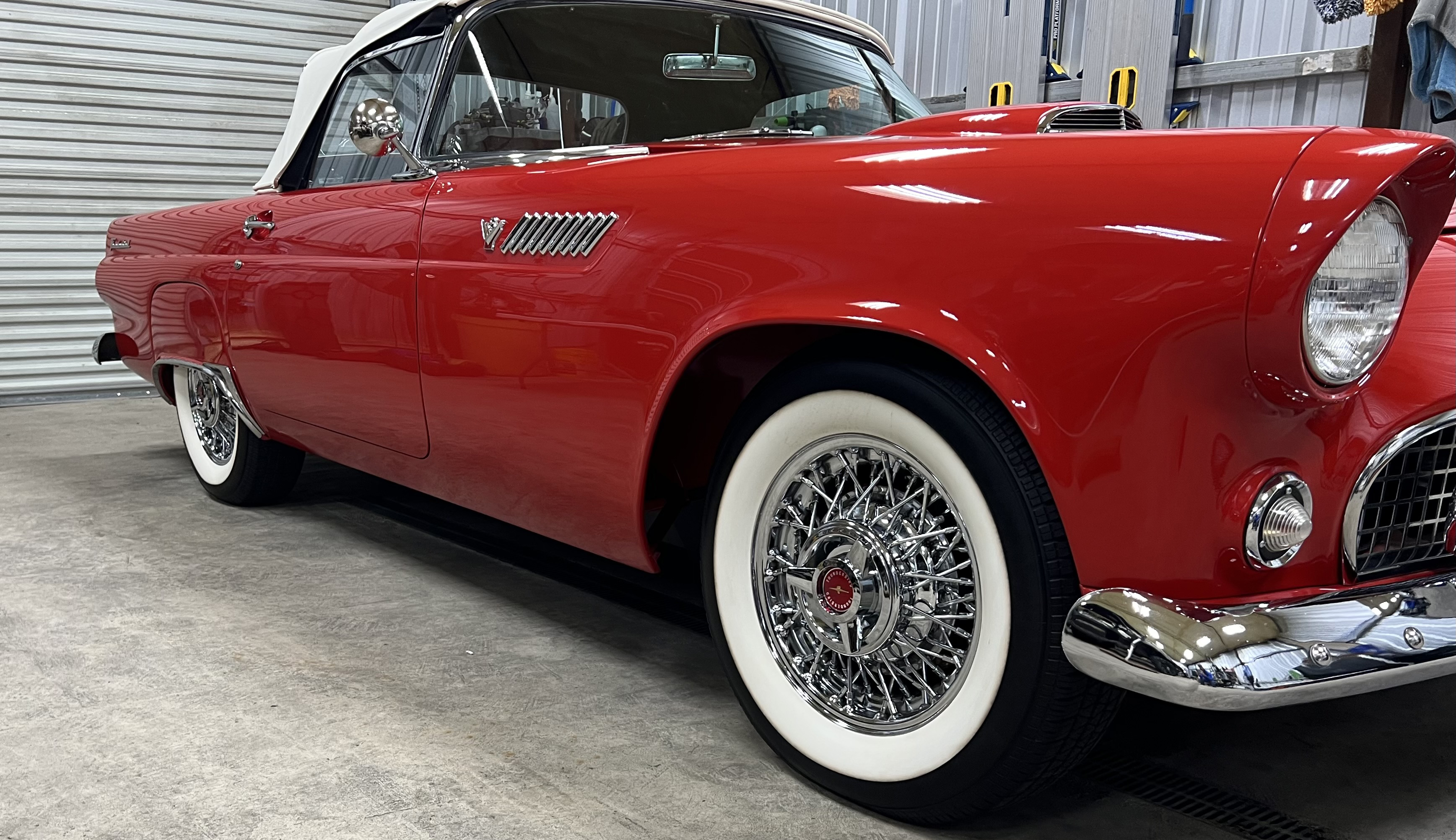 1955-Tbird005.jpg
