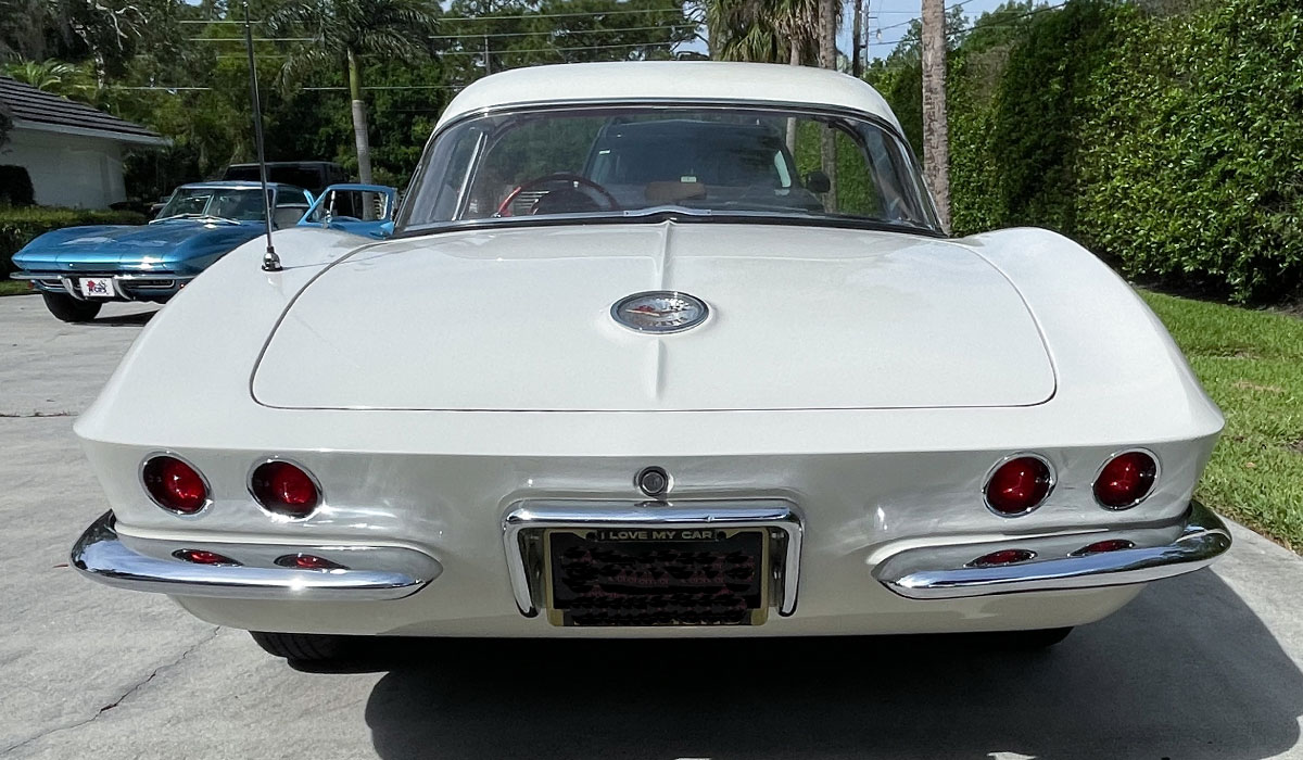 1961VettePlexiglas002.jpg