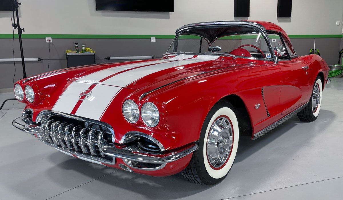 1962-Corvette002.jpg