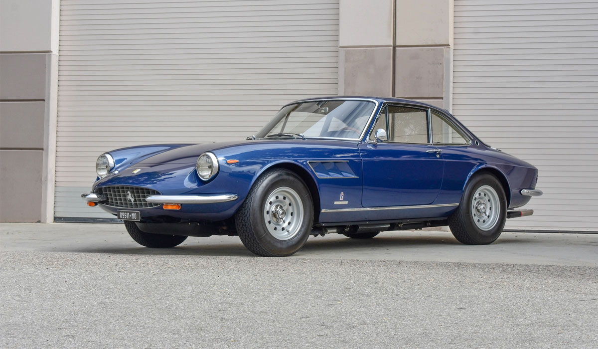 1967Ferrari330GTC002.jpg