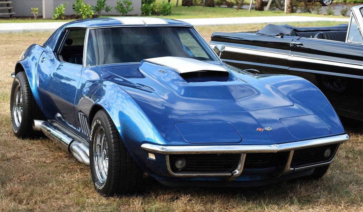 1968-Corvette001.jpg