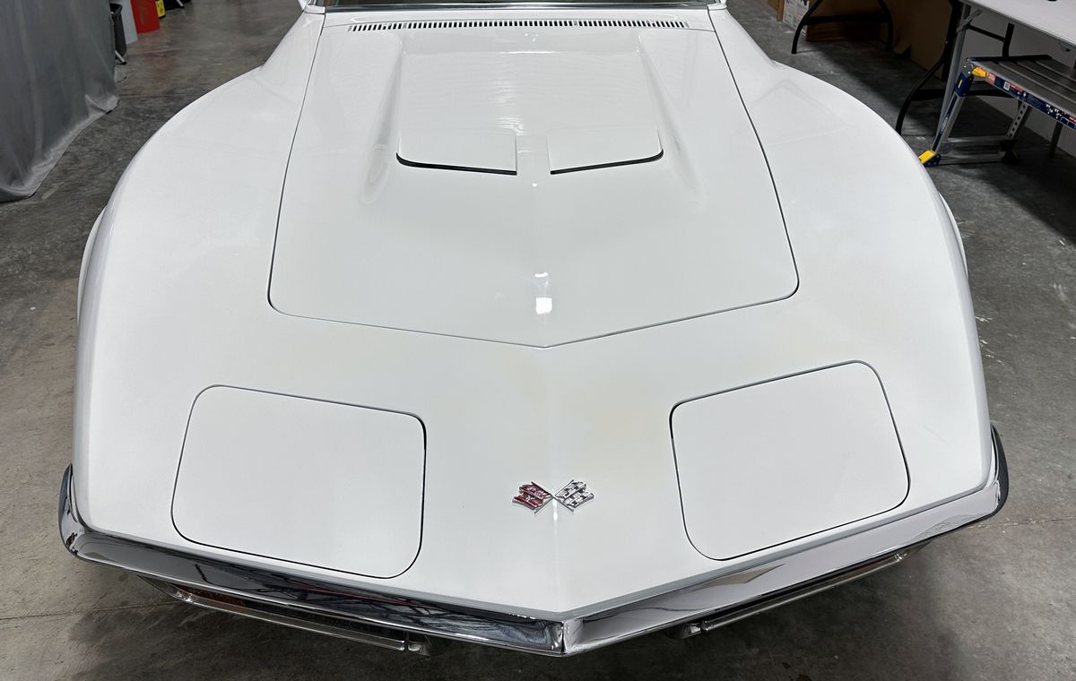 1972CorvetteWhiteStain002.jpg