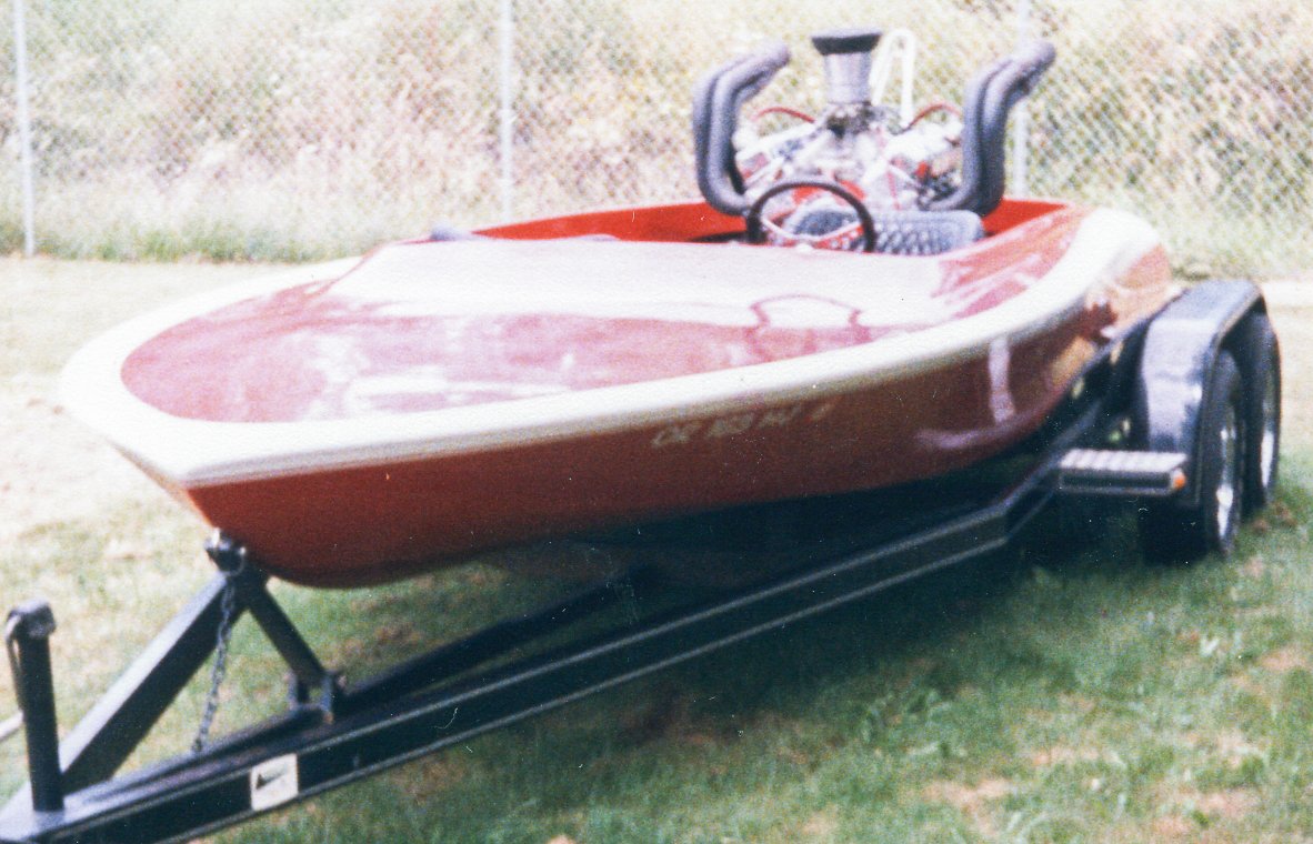 1976 -Dicks-Hagan-Schiada-Drag-Boat001.jpg