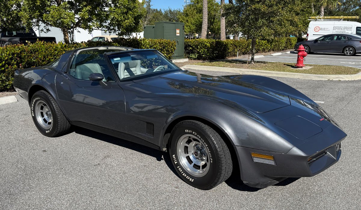 1981-Corvette011.jpg