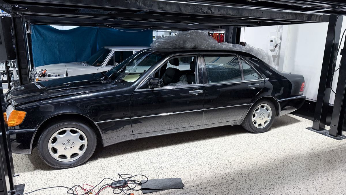 1992-600SEL-MB001.JPG