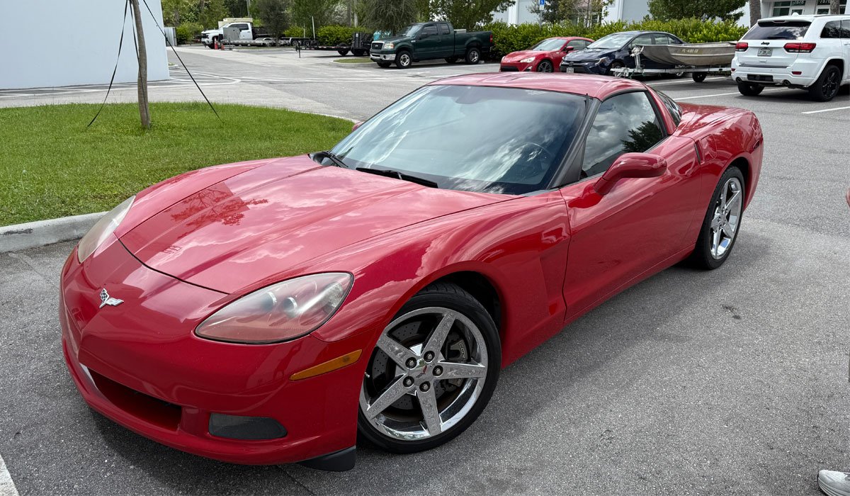 2007-Z51-Red-Corvette001.jpg
