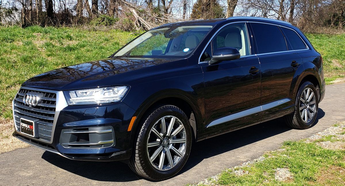 2018AudiQ7001.jpg