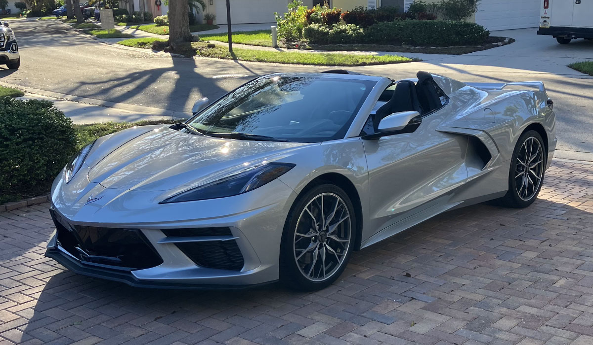 2024C8Corvette001.jpg