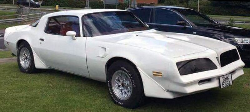 London-Class-1977-Pontiac-Firebird-Trans-Am.jpg