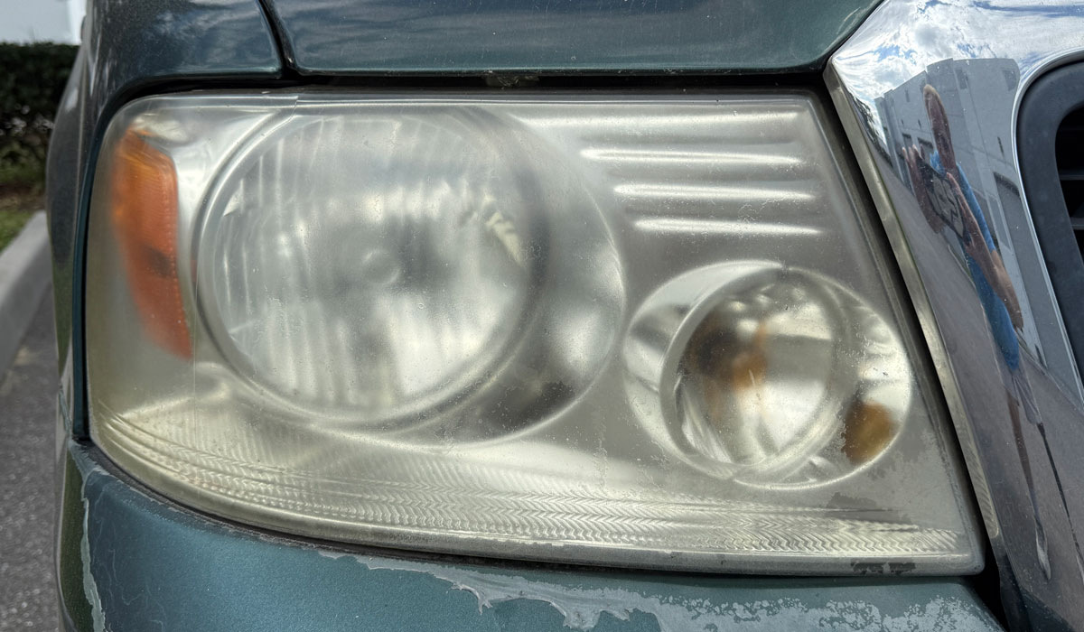 Rotary-Sanding-Headlights003.jpg
