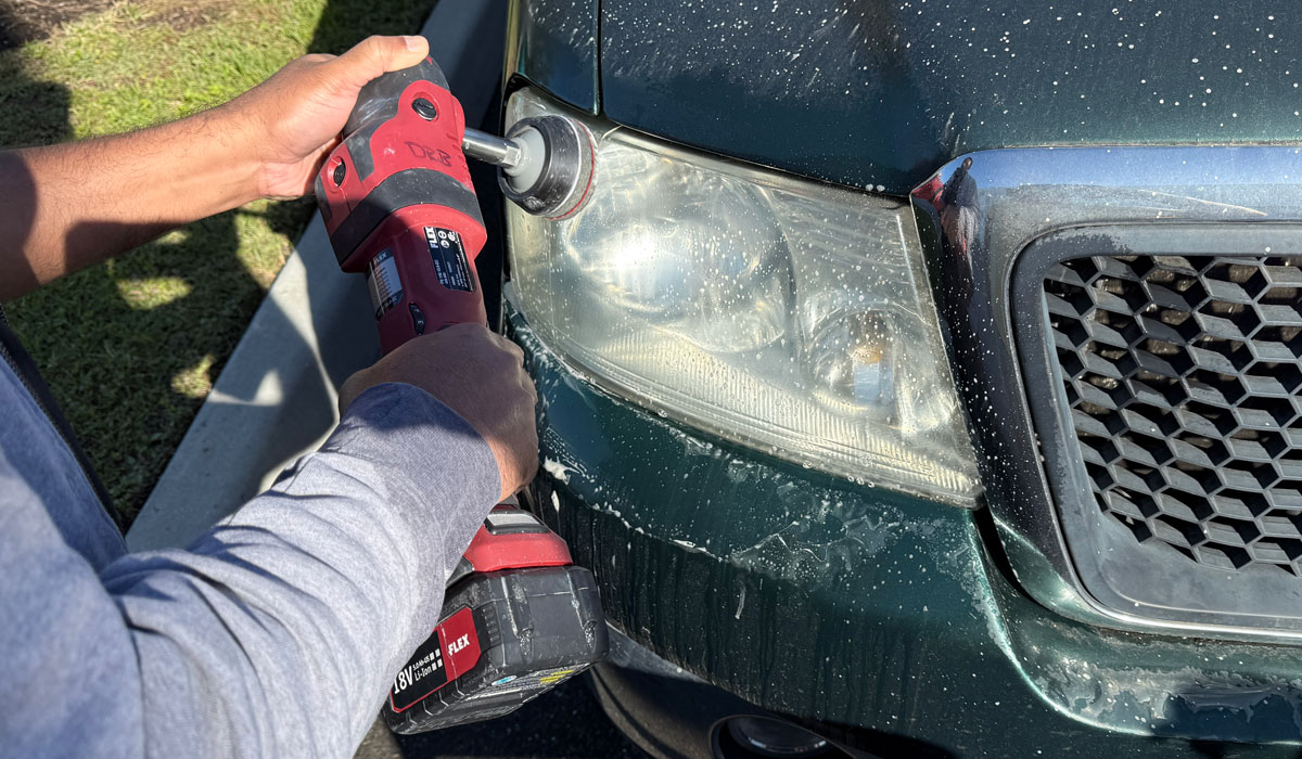 Rotary-Sanding-Headlights008.jpg