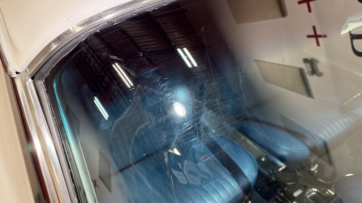 Scratches-in-Glass-1963-Impala005.JPG